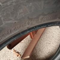 treno di gomme usate