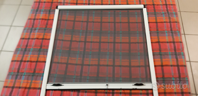 Zanzariere avvolgibili per finetre nuove