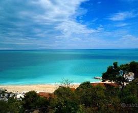 Numana 2posti letto, vic piazza e spiaggia