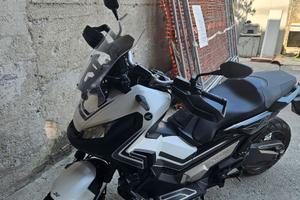 Honda xadv 2020