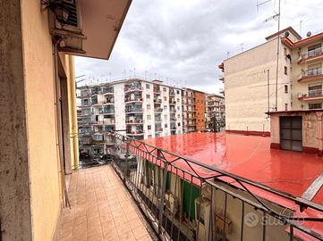 3 LOCALI A MARANO DI NAPOLI