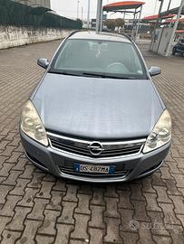 Opel Astra 1.6 16V VVT SW Cosmo
