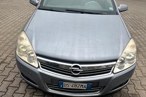 Opel Astra 1.6 16V VVT SW Cosmo