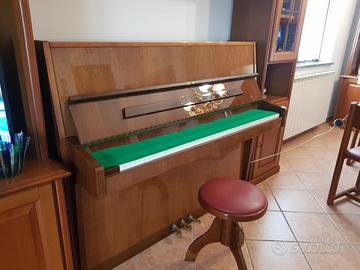 Pianoforte Sauter R2