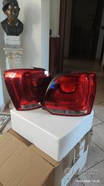 Coppia fari/stop posteriori volkswagen polo 6r/mk5