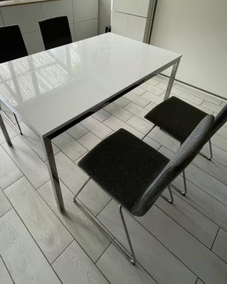 Tavolo IKEA TORSBY + 4 Sedie LILLÅNÄS