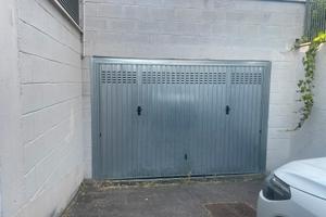 Box auto 60 mq via degli estensi