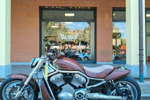 Harley-davidson V-Rod TUA A 7.363€ OPERAZIONE 50%