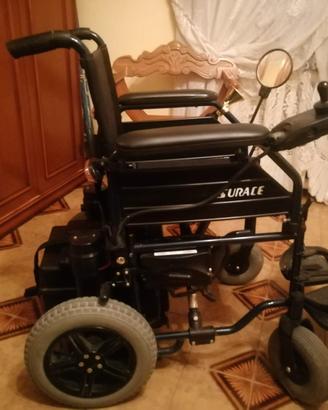 Sedia a rotelle elettrica