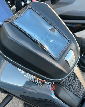 Borsa givi serbatoio Yamaha mt 07