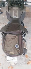 borsa da serbatoio con calamite  espandibile 