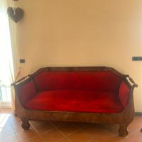 Divano a barca in noce