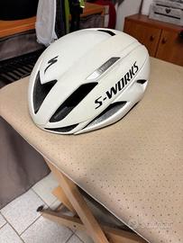 casco specialized