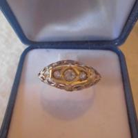 Anello antico in oro liberty con brillanti