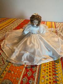 Bambola di porcellana