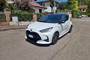 Toyota Yaris 2021 1.5 Hybrid
