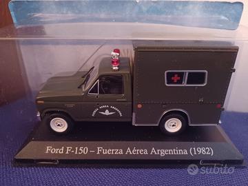 Diecast Ford ambulanza militare