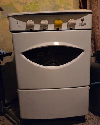 Fornello e forno a gas