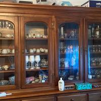 Credenza e tavolo in arte povera