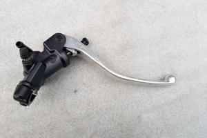 POMPA ANTERIORE ORIGINALE YAMAHA R6 2006 al 2016