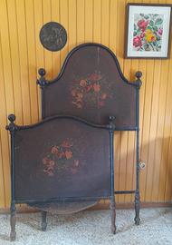 Testiere letto d'epoca in ferro dipinto