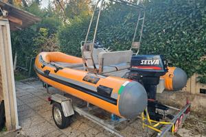 gommone motore carrello