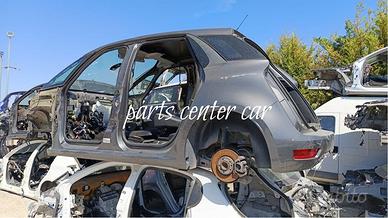 Scocca per taglio lamiera citroen C4 picasso 2020