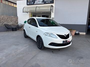 Lancia Ypsilon 1.2 69 CV 5 porte S&S Gold PREZZO P