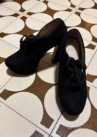 Scarpe con tacco scamosciate