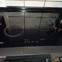 Piano cottura  elettrico a infrarossi Candy