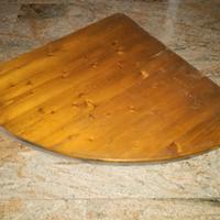 Mensola in legno dimensioni 68cm.x68 cm.