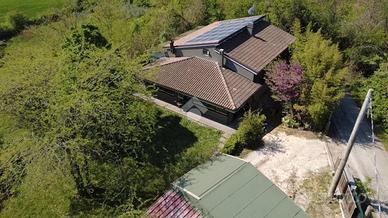 VILLA SINGOLA A CORIANO