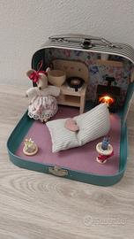 casa delle bambole valigetta mobili in legno