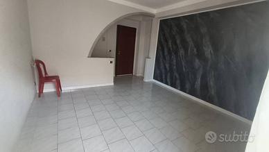Appartamento di 100 m² con 4 locali e box auto dop