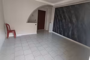 Appartamento di 100 m² con 4 locali e box auto dop