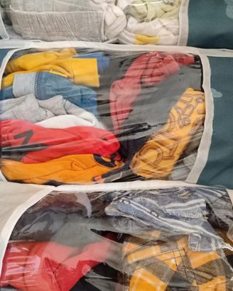 Abbigliamento bambino e bambina da 0 a 36 m