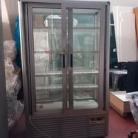 vetrina frigo professionale