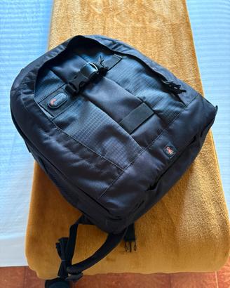 Zaino fotografico LOWEPRO PRO RUNNER 200 AW