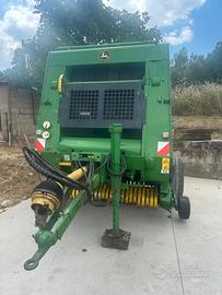 Rotopressa John Deere 852 Hiflow