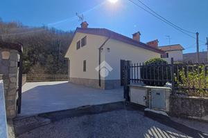 CASA INDIPENDENTE A RONCO SCRIVIA