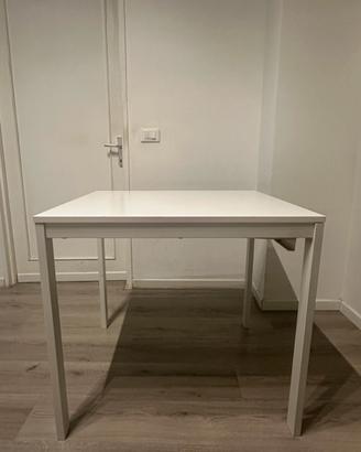 Tavolo Ikea allungabile
