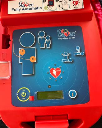Defibrillatore automatico