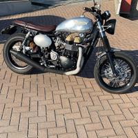 Triumph Bonneville Limited preparazione TPR