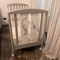 Lettino, set letto e fasciatoio Pali linea Savana