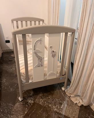 Lettino, set letto e fasciatoio Pali linea Savana