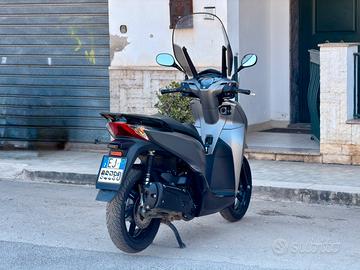 Sh 300