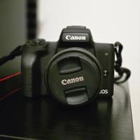 canon eos M50