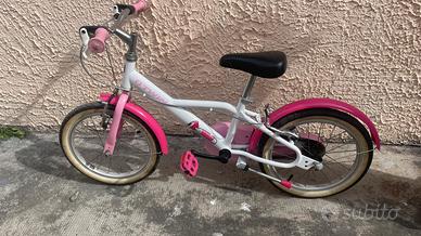 Bicicletta da a bambina taglia 4-6anni