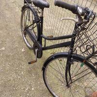 Bicicletta donna 26 nera con cambio