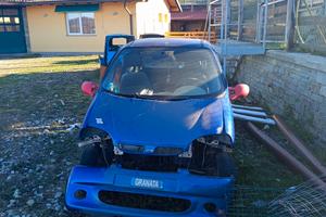 Ligier ambra per pezzi